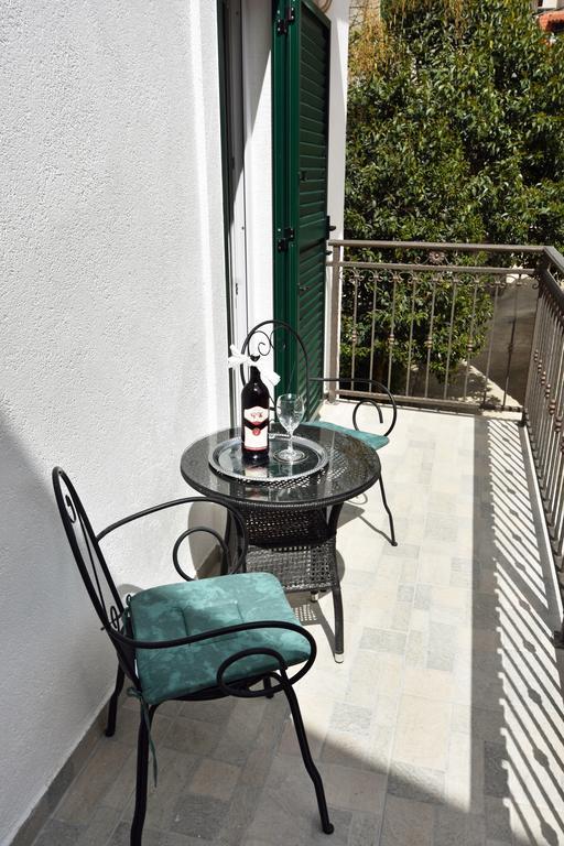 Kuzma And Appartement *